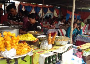 आलु परिकारमा रमाउँदै दर्शक