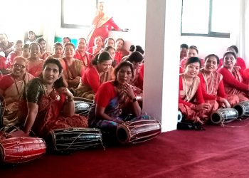 पोखरा ९ का महिलालाई मादल वजाउने तालिम