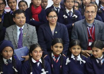 विद्यार्थीको गुनासो प्रत्यक्ष सुन्न भरतपुरका विद्यालयमा प्रमुख दाहाल