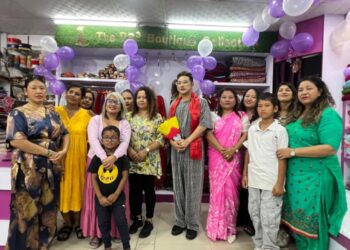 फेसन आइकन विशाल गुरुङले आरएस ३ बुटिक कलेक्शनको दोस्रो वार्षिकोत्सब मा नयाँ आउटलेटको उद्घाटन गरे