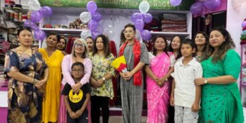 फेसन आइकन विशाल गुरुङले आरएस ३ बुटिक कलेक्शनको दोस्रो वार्षिकोत्सब मा नयाँ आउटलेटको उद्घाटन गरे