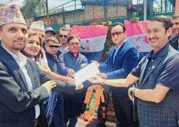 विधान मस्यौदा संशोधन समितिले विधानको मस्यौदा हस्तान्तरण