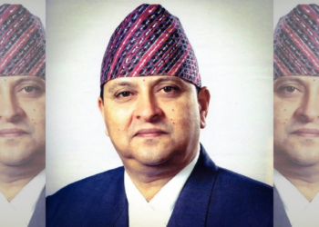 पूर्व राजा ज्ञानेन्द्र शाह गोरखपुर प्रस्थान: गोरखनाथ मन्दिरमा खिचडी चढाउँदै, मुख्यमन्त्री योगी आदित्यनाथसँग भेटको तयारी