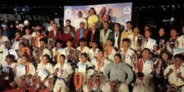 माछापुच्छ्रे फुलकन्ट्याक्ट कराँते च्याम्पियन: मोसेस कुमाल र विनिता घर्तीमगर